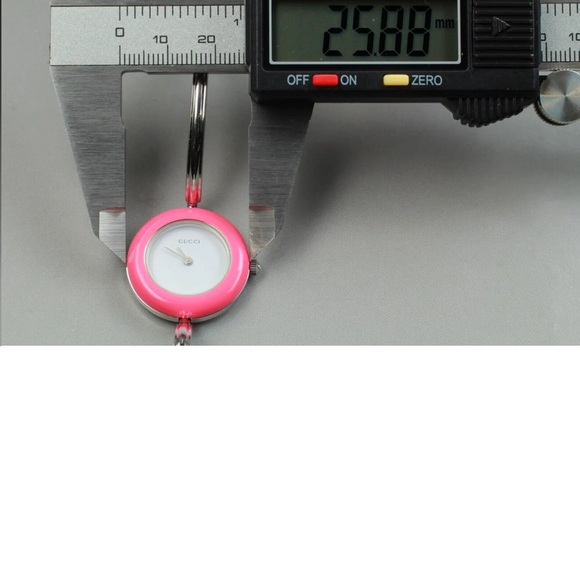 Gucci Rare vintage watch change bezels! - Picture 6 of 8